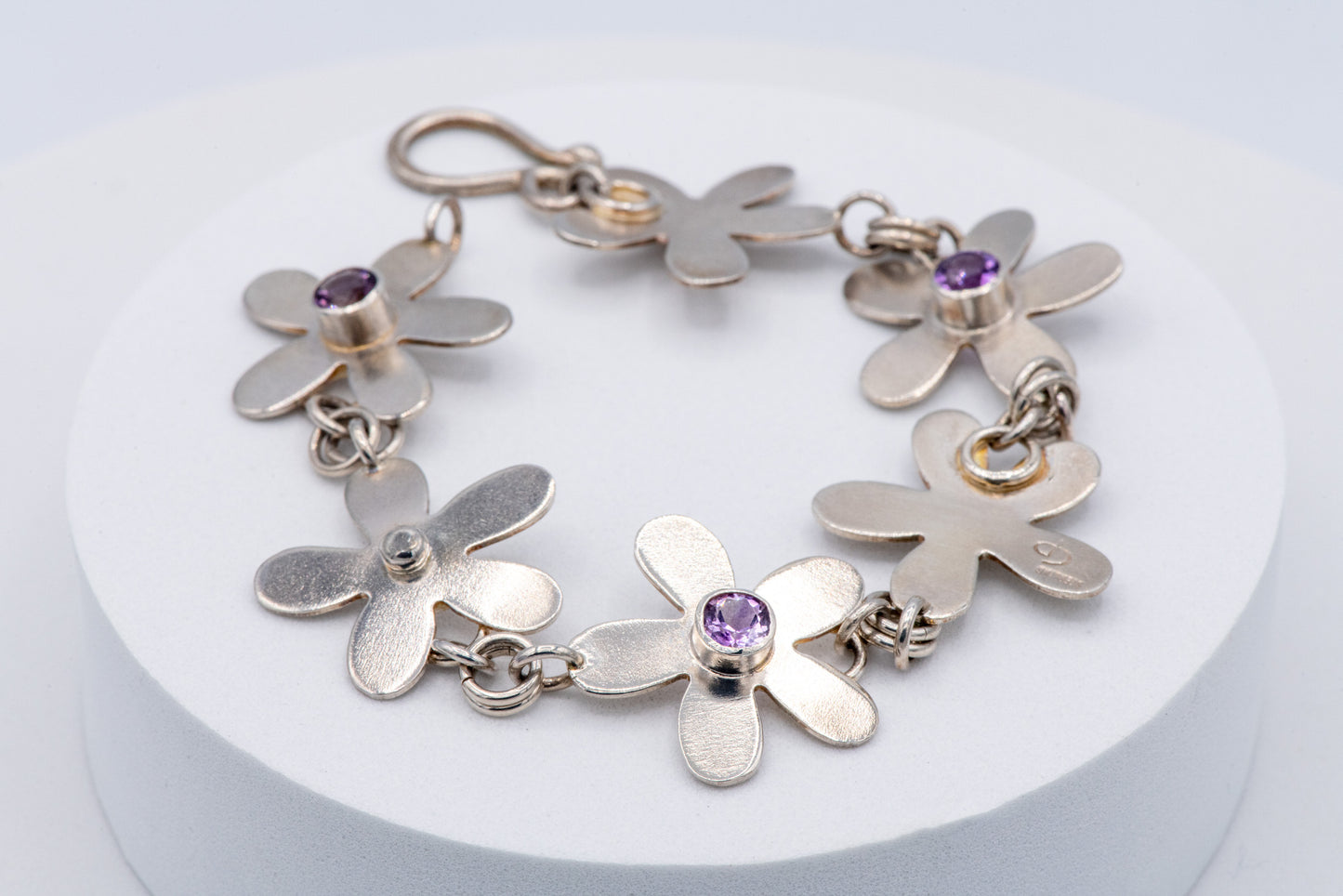Daisy Chain Bracelet